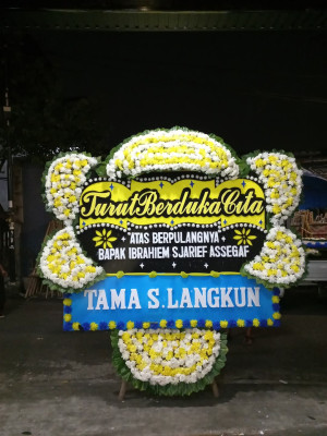 Papan Bunga Duka di Tegal